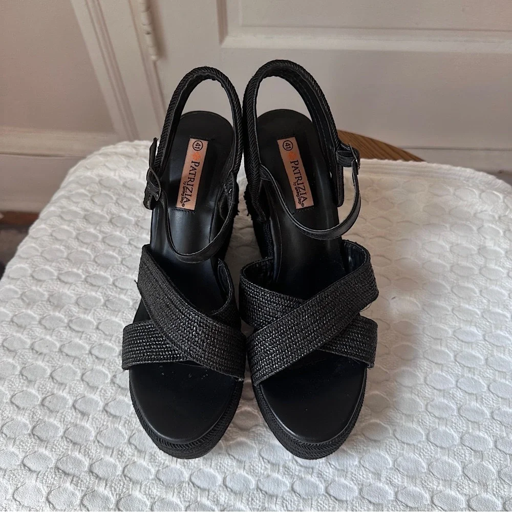 Woven Platform Wedge Sandals - Black